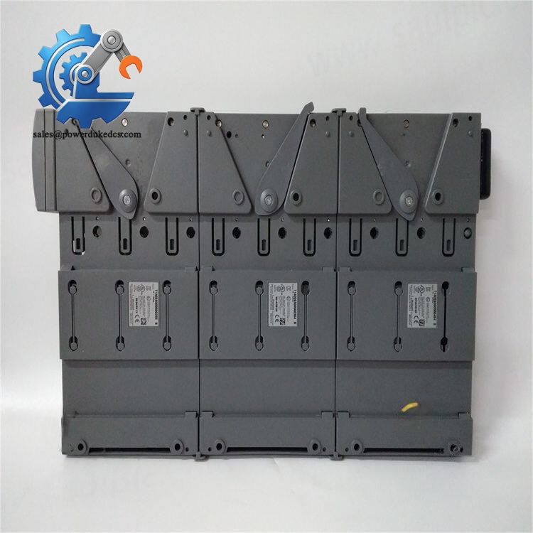 ICS Triplex 9832